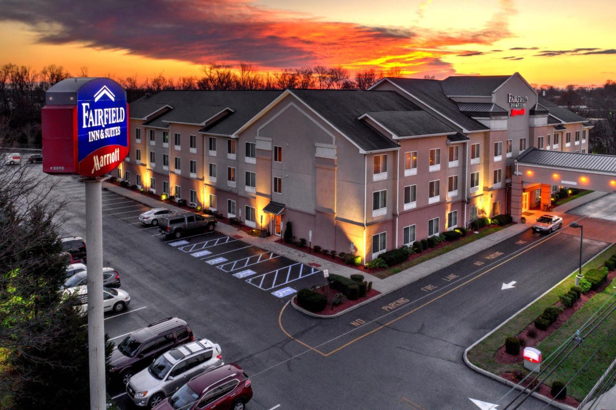 Fairfield Inn & Suites By Marriott Edison - South Plainfield Exterior photo