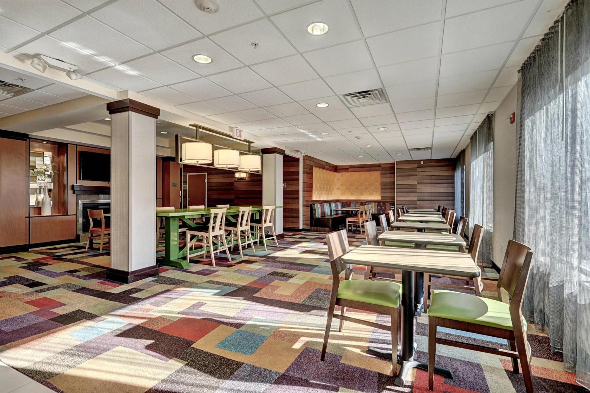 Fairfield Inn & Suites By Marriott Edison - South Plainfield Exterior photo