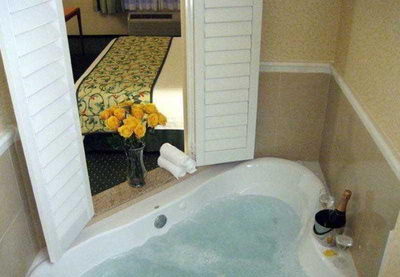 Fairfield Inn & Suites By Marriott Edison - South Plainfield Room photo